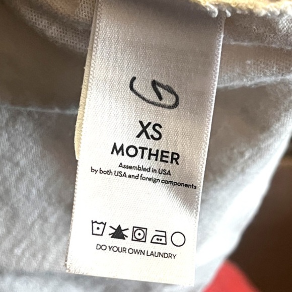 Mother Tee The‎ Wingman Graphic Cropped T-shirt Sz XS - Picture 7 of 9